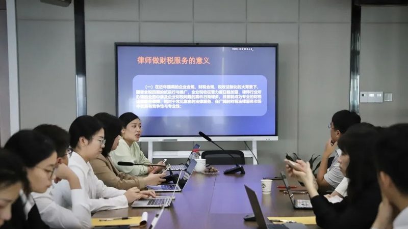 刑事案件律师收费揭秘：了解背后的考量因素**